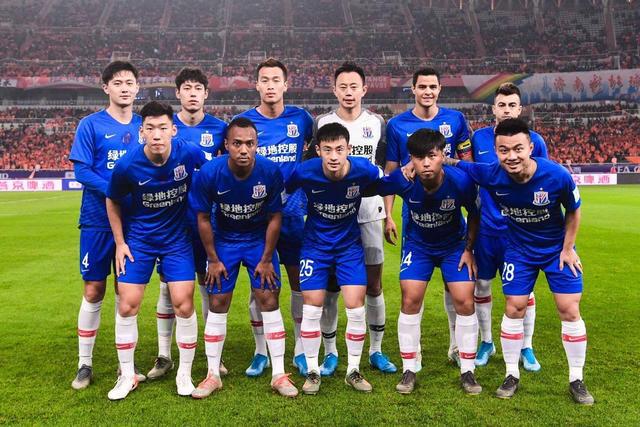 尔的中场球 尔的中场球