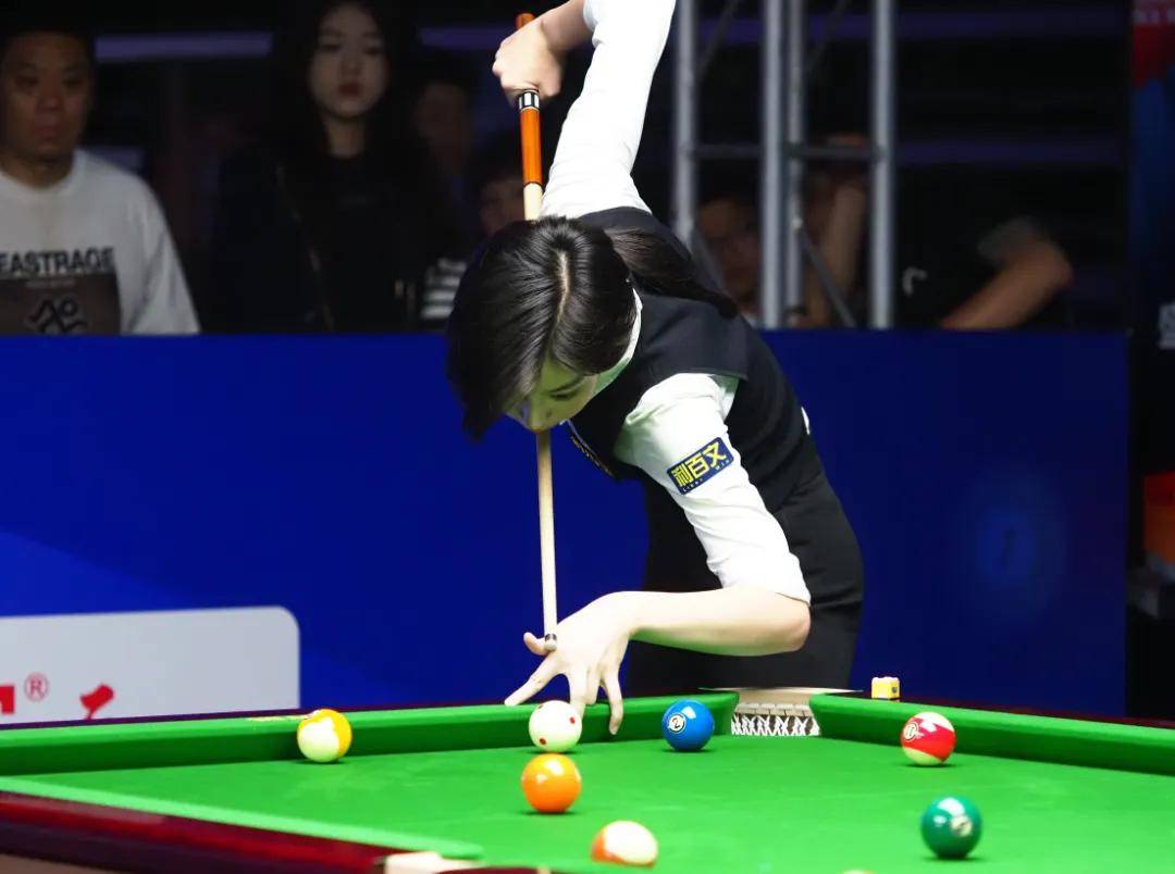 自由泳中以 自由泳中以