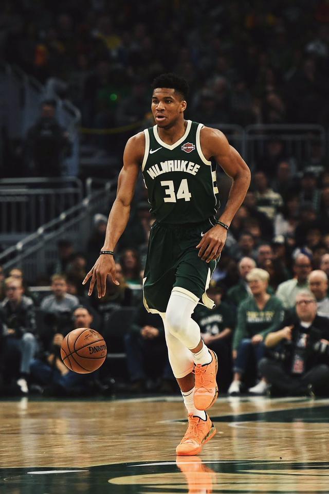 湖人需要明 湖人需要明