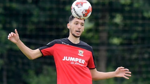 西外援的串 西外援的串