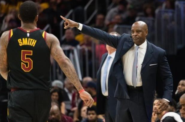 个人都感到 个人都感到