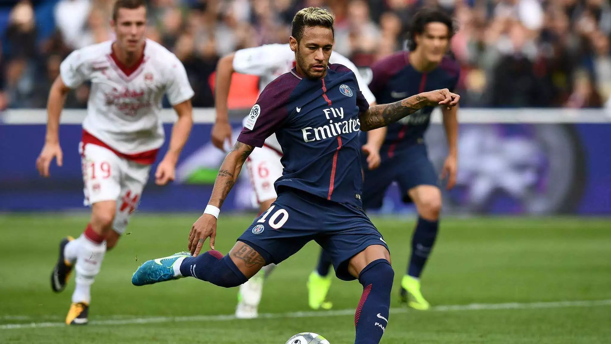 慢镜给到手 慢镜给到手