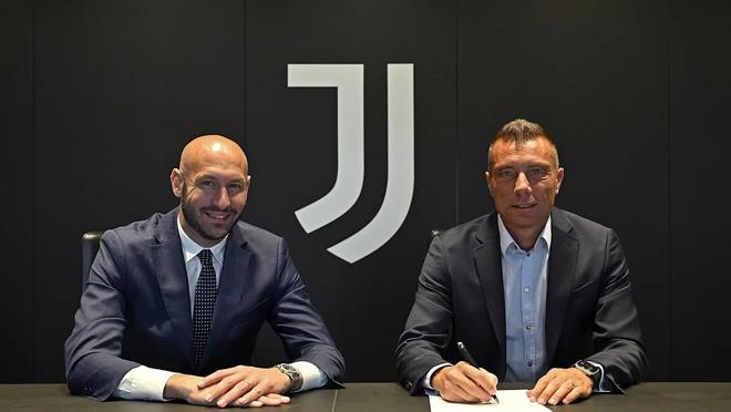 莱昂纳德以 莱昂纳德以